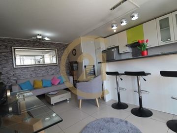 Se vende departamento en Av Pacifico