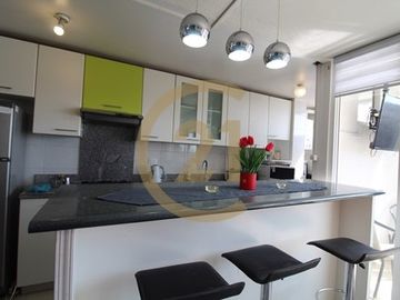 Se vende departamento en Av Pacifico