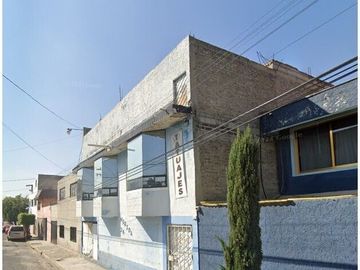 Jardines de Guadalupe	Nezahualcóyotl	Edo. de México Casa Venta
