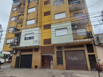 Departamento de 3 ambientes en Caseros!!!