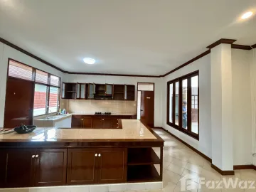 4 Bedroom Villa for sale at Land and Houses Park
