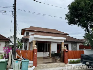 4 Bedroom Villa for sale at Land and Houses Park