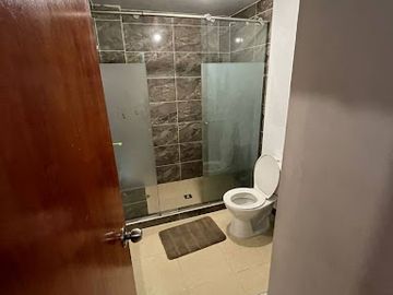 VENTA de CASAS en SABANETA