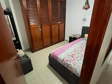 VENTA de CASAS en SABANETA