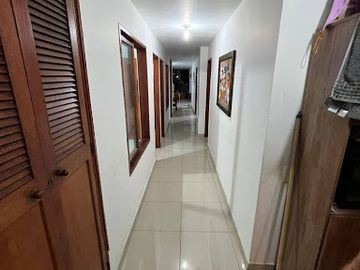 VENTA de CASAS en SABANETA