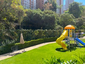 Departamento en Venta en Hacienda De Las Palmas, Huixquilucan, Estado De México