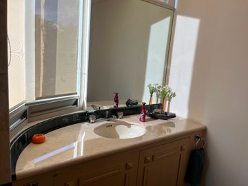 Departamento en Venta en Hacienda De Las Palmas, Huixquilucan, Estado De México