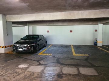 Departamento en Venta en Hacienda De Las Palmas, Huixquilucan, Estado De México