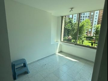 Departamento en Venta en Hacienda De Las Palmas, Huixquilucan, Estado De México