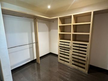 Departamento en Venta en Hacienda De Las Palmas, Huixquilucan, Estado De México