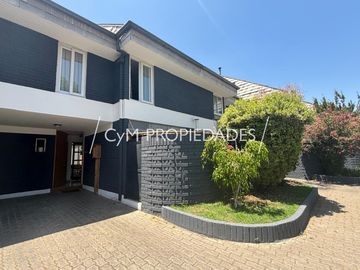 CASA CONDOMINIO / LAS TRANQUERAS