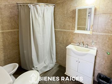 Casa en venta en Los Cardales centro tipo PH
