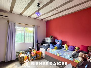 Casa en venta en Los Cardales centro tipo PH
