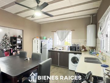 Casa en venta en Los Cardales centro tipo PH