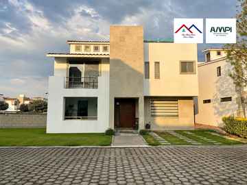 Casa en Venta en Condado del Valle Metepec