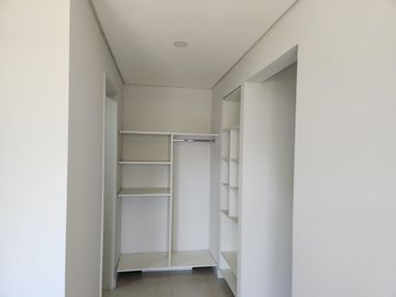 Departamento en  Venta 3 ambientes con cochera . La Magdalena - Manuel Alberti- Pilar .