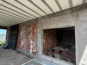 IMPONENTE Casa a Terminar a la venta en Cañuelas