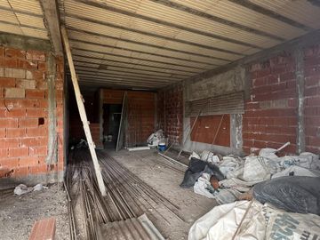 IMPONENTE Casa a Terminar a la venta en Cañuelas
