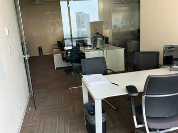 Oficina en venta en World Plaza, Santa Fe.