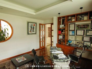 Casa de 4 recamaras  en Prado Largo, Zona Esmeralda