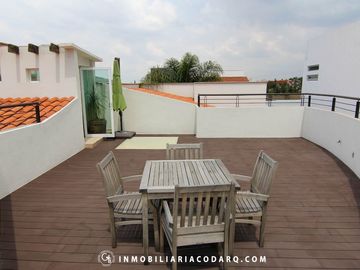 Casa de 4 recamaras  en Prado Largo, Zona Esmeralda