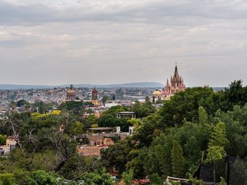 Casa en Venta en San Miguel de Allende: Elegancia y Confort