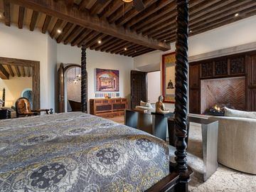 Casa en Venta en San Miguel de Allende: Elegancia y Confort