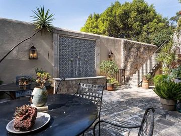 Casa en Venta en San Miguel de Allende: Elegancia y Confort