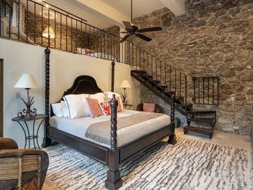 Casa en Venta en San Miguel de Allende: Elegancia y Confort