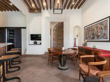 Casa en Venta en San Miguel de Allende: Elegancia y Confort