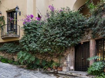 Casa en Venta en San Miguel de Allende: Elegancia y Confort