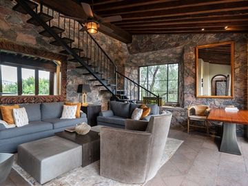 Casa en Venta en San Miguel de Allende: Elegancia y Confort