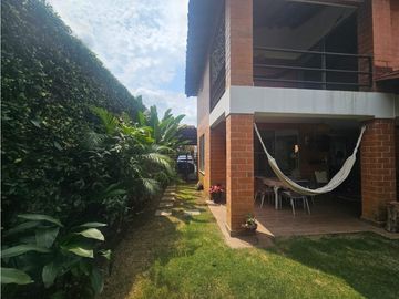 Casa en venta barrio Alfaguara sector Las Mercedes Jamundi