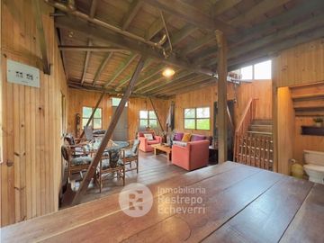 Casa campestre en venta, Montaño, Villamaría