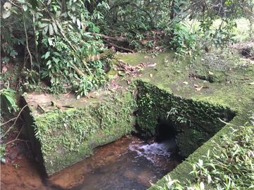 Se vende Finca en Restrepo