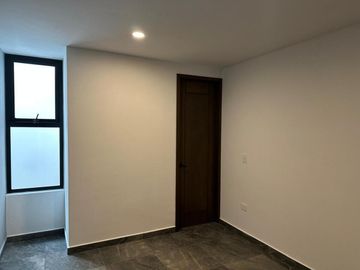 VENTA DE CASA LA ANTIGUA CEMENTERA CUATRO RECAMARAS CON BAÑO COMPLETO CADA UNA