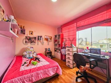 DUPLEX EN VENTA / COCHERA / 107 M2 BAJAMOS EL PRECIO