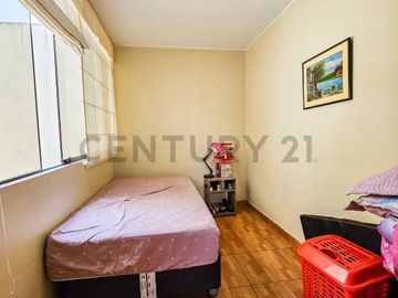 DUPLEX EN VENTA / COCHERA / 107 M2 BAJAMOS EL PRECIO