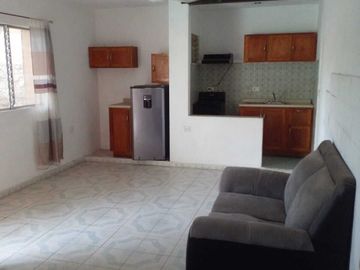 Casa con 4 departamentos a una cuadra del Parque La Plancha