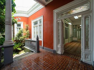 HERMOSA CASONA COLONIAL EN VENTA EN EL CORAZON DE BARRANCO
