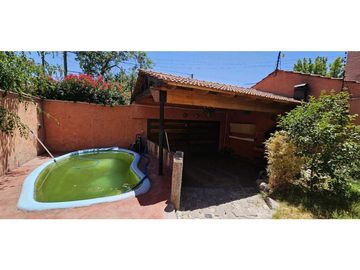 CASA · VENTA · BARRIO PARQUE · 3 DORMITORIOS · PILETA · GODOY CRUZ