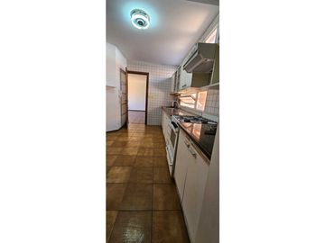 CASA · VENTA · BARRIO PARQUE · 3 DORMITORIOS · PILETA · GODOY CRUZ