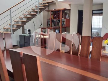 DEPARTAMENTO DÚPLEX EN VENTA SECTOR LOS CEREZOS, CUENCA