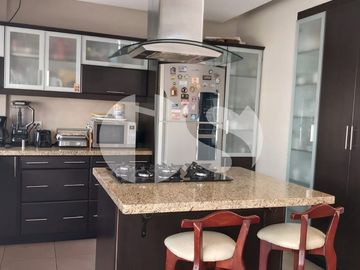 DEPARTAMENTO DÚPLEX EN VENTA SECTOR LOS CEREZOS, CUENCA