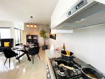 Casas en venta en Parque Santorini, Lomas de Angelópolis. Prototipo de 3 niveles