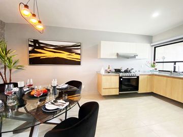 Casas en venta en Parque Santorini, Lomas de Angelópolis. Prototipo de 3 niveles