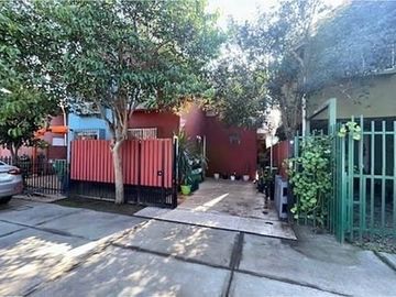 Comoda y amplia casa en sector Maestranza San Bernardo