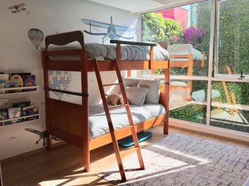 VENTA CASA EN PRIVADA - AV. JUÁREZ - CONTADERO