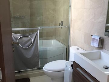 VENTA CASA EN PRIVADA - AV. JUÁREZ - CONTADERO