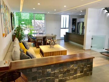 VENTA CASA EN PRIVADA - AV. JUÁREZ - CONTADERO